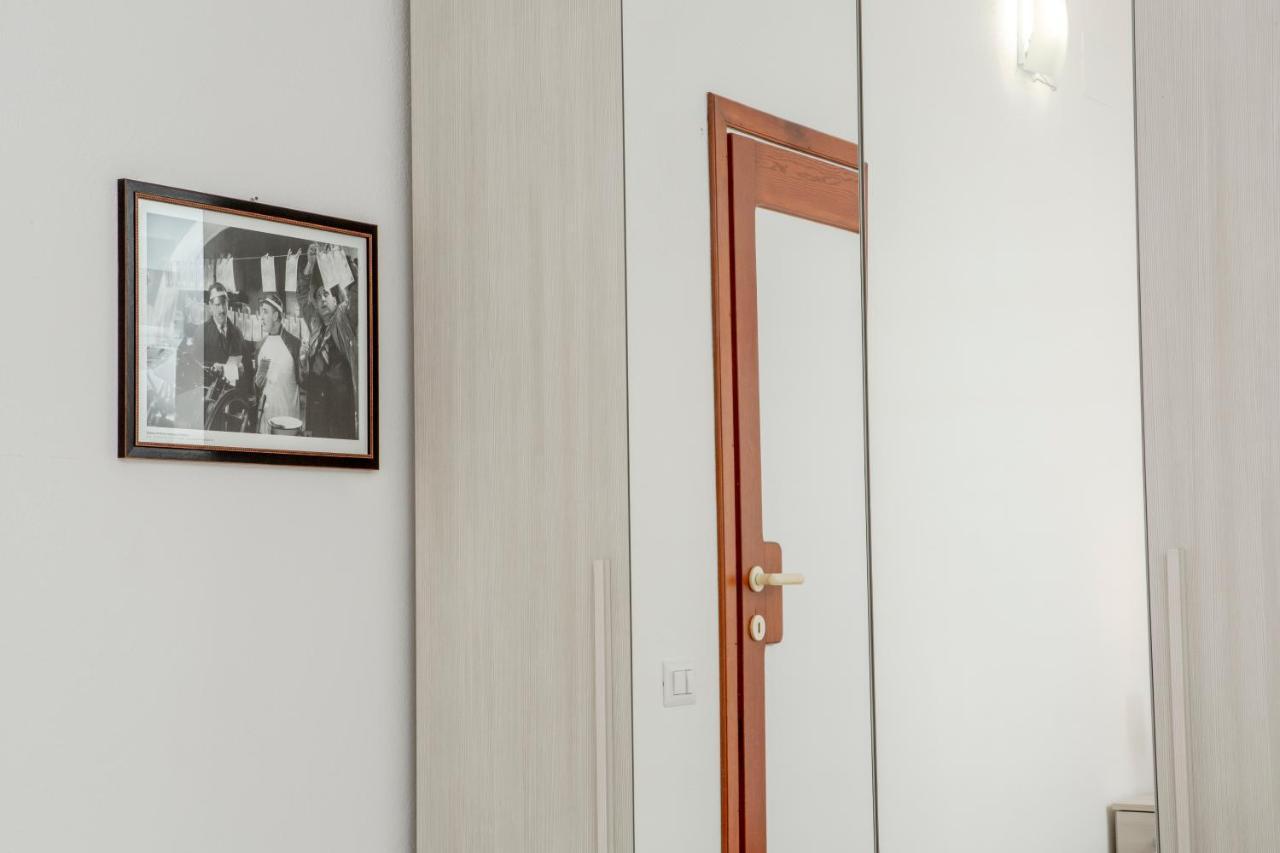 Romeo And Juliet Affittacamere Санта-Тереза-Галлура Екстер'єр фото